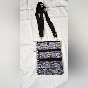 Yijan Triple Zip Crossbody